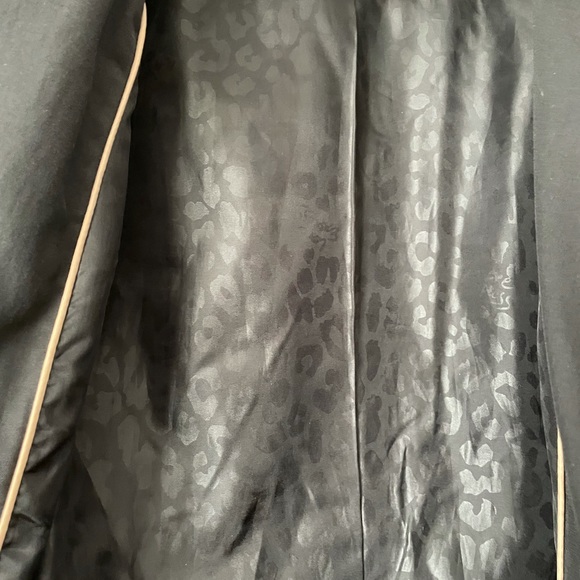 Women’s Express Black Trench Coat - Picture 8 of 10